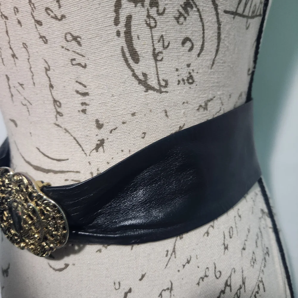 Vintage Western Clara Micha Pleather Belt W Gold Color Metal Buckle.